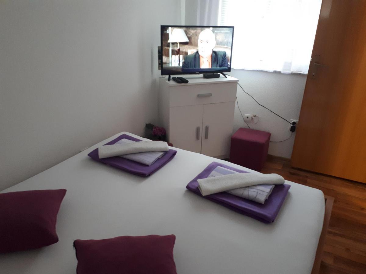 Hostel Miran מוסטר מראה חיצוני תמונה