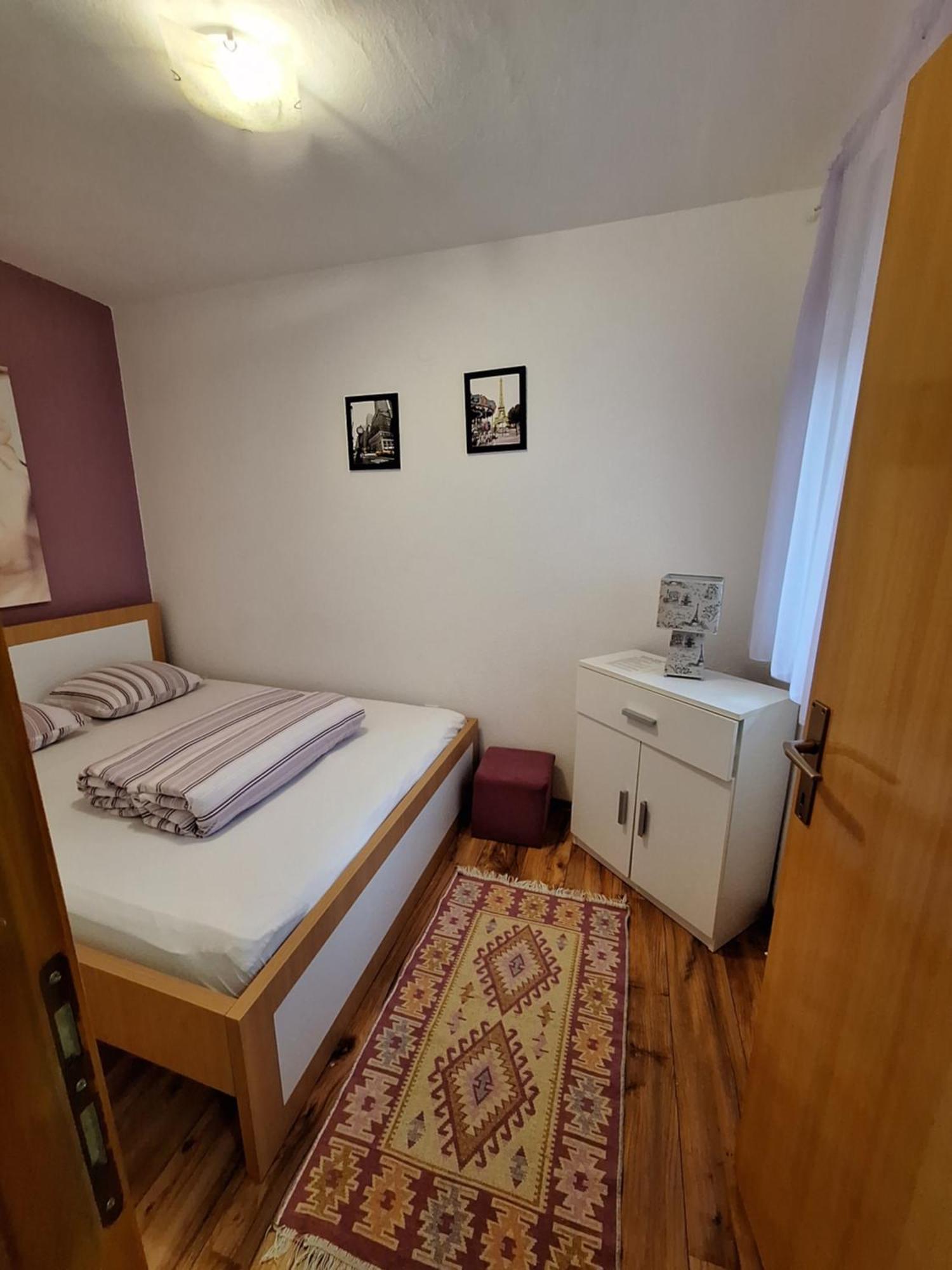 Hostel Miran מוסטר מראה חיצוני תמונה